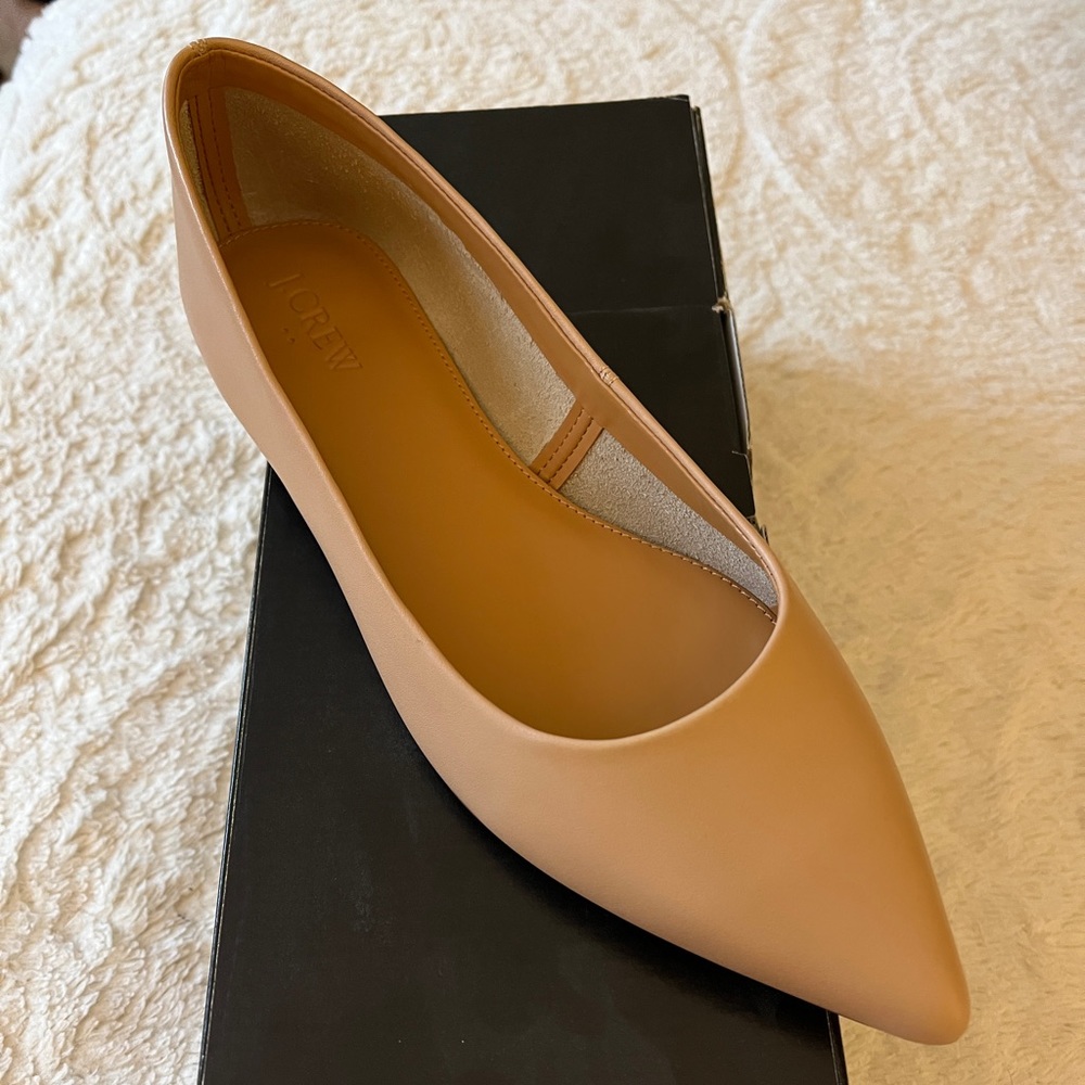 Womens flats